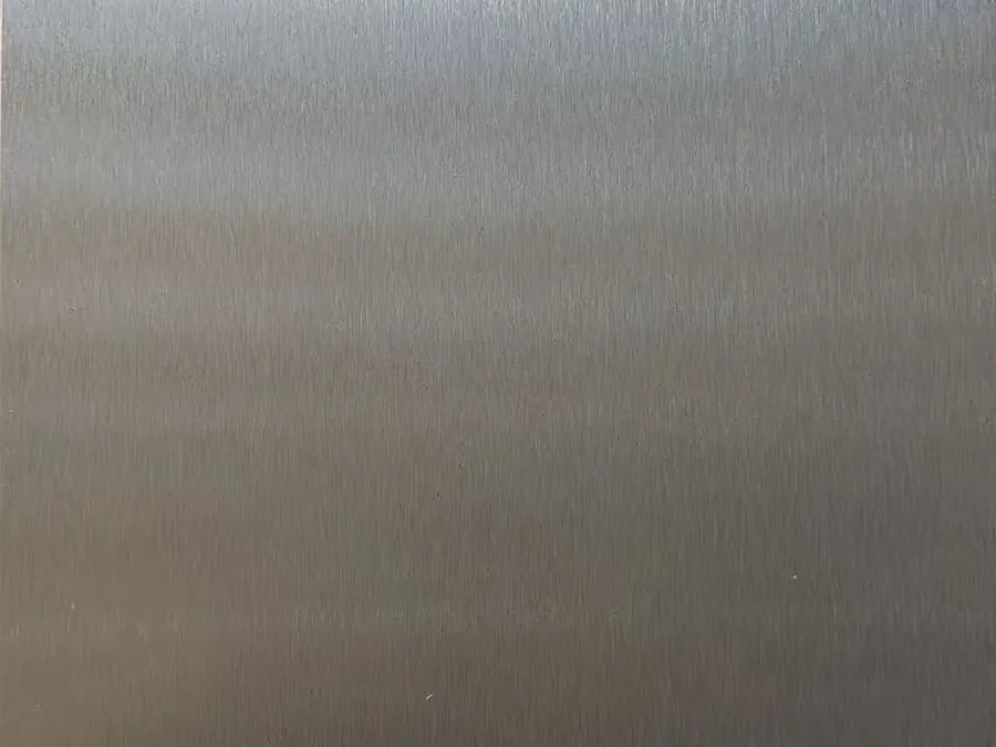 No.4 finish on an aluminum sheet polished with a GLORY polishing machine